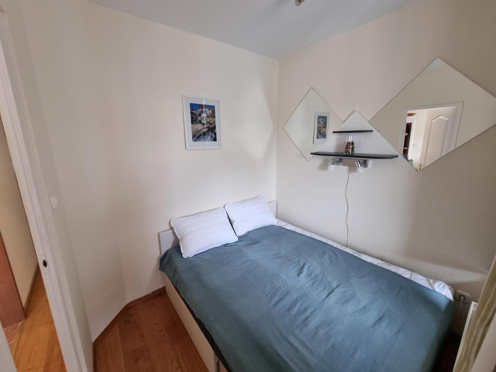 Merry&Car - Huge Balcony + Living Room + 2Br 부다페스트 외부 사진
